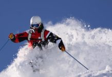 Staatliche ski instructor trainer under the aegis of Rudi Lapper, mogasi